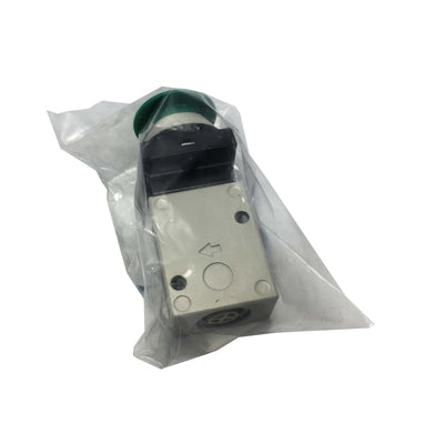 VM230-02-30GA New SMC Pneumatic Mechanical Valve Green Start Button VM2300230GA