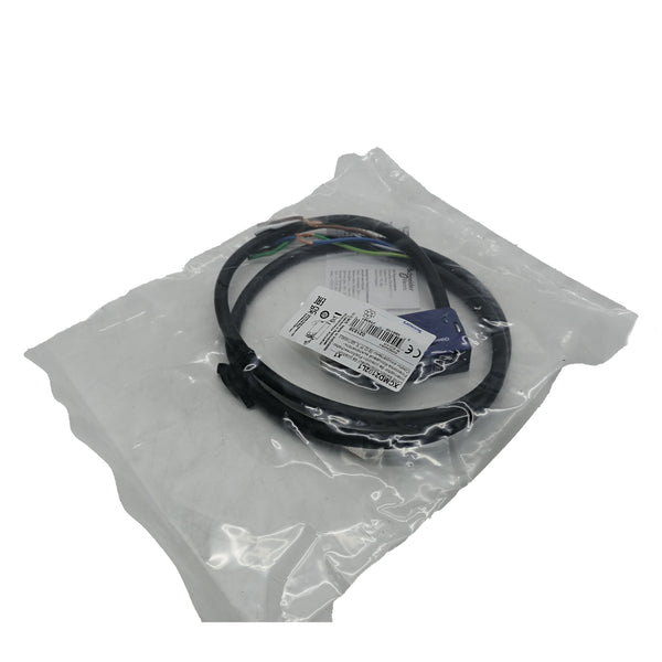 XCMD2102L1 Schneider Limit Switch New Original XCMD2102L1