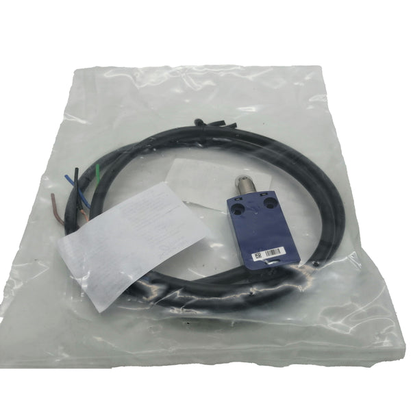 XCMD2102L1 Schneider Limit Switch New Original XCMD2102L1