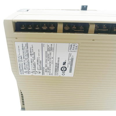 SGDV-330A21A002000 Brand New Yaskawa SGDV330A21A002000 AC Servo Driver